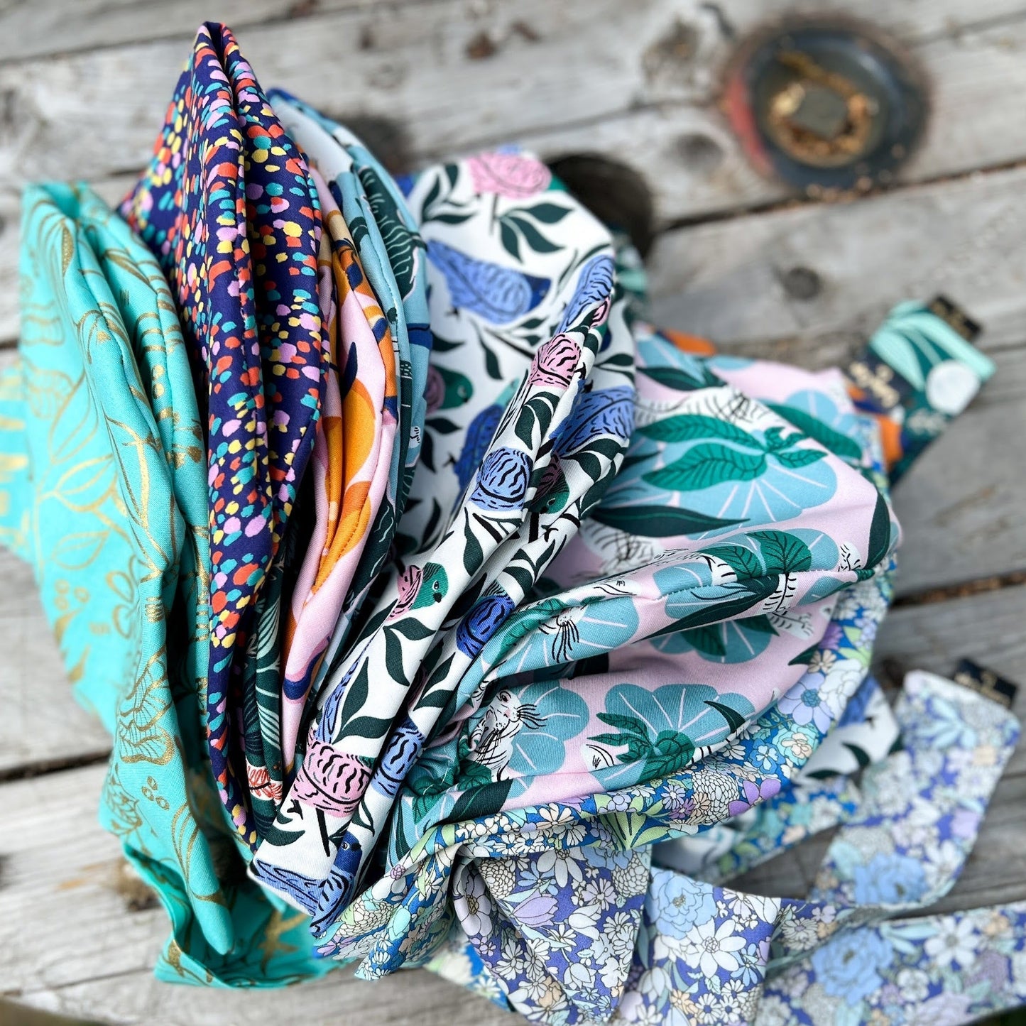 Retro Blooms in Teal | Pixie