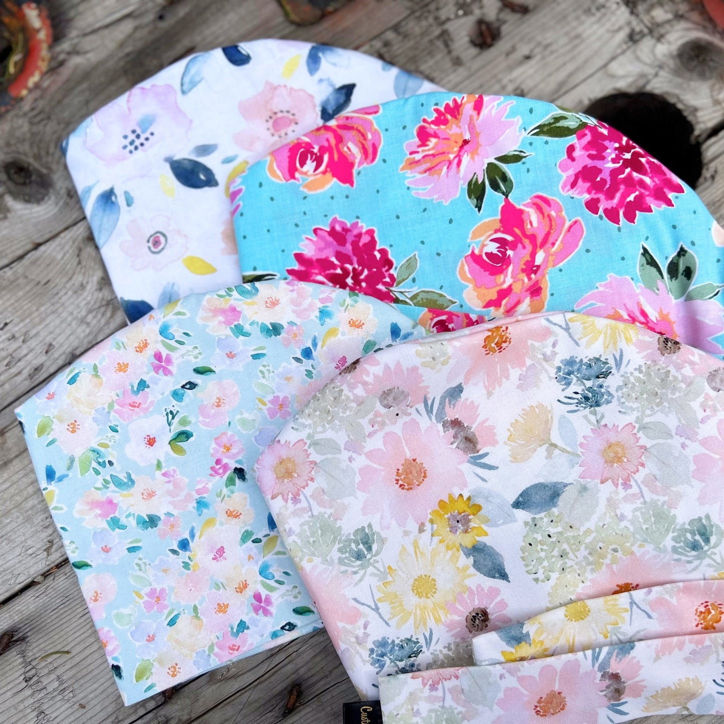 Large Watercolour Flowers on Blue | Pixie