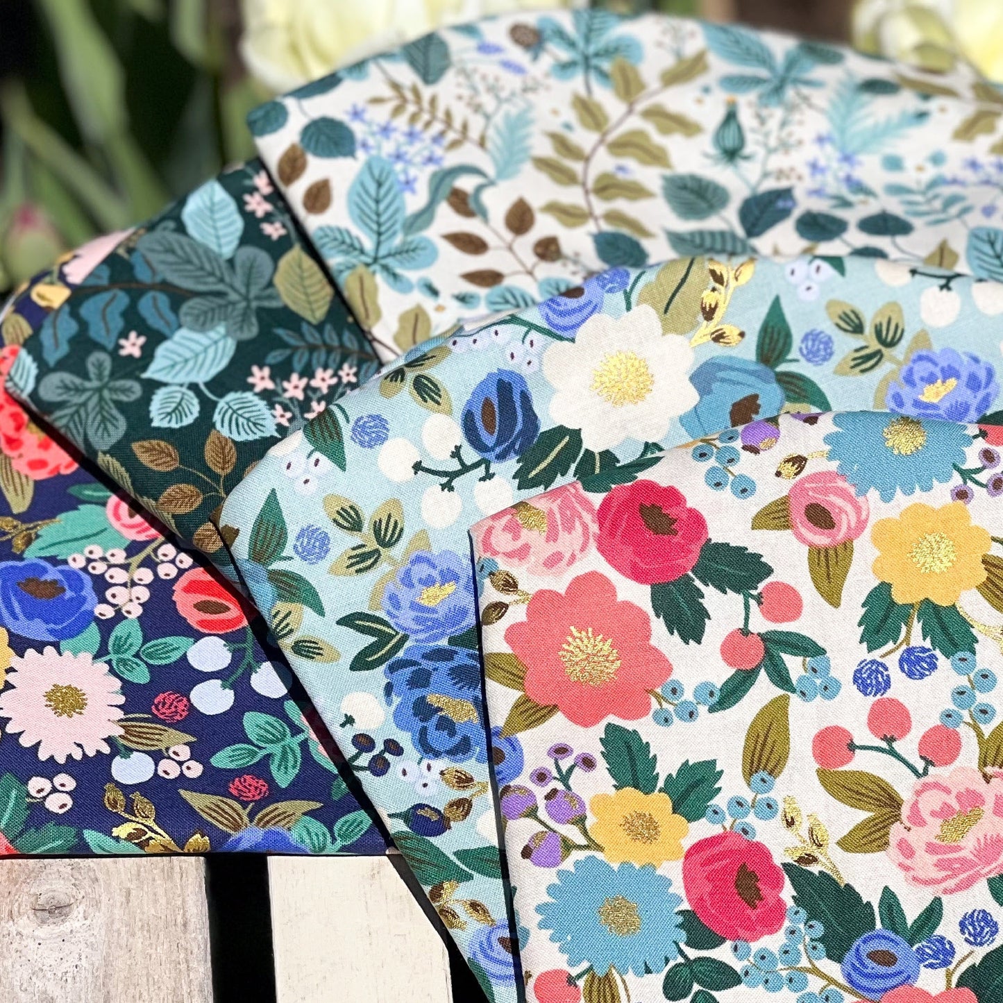 Vintage Blossoms on Blue | Metallic Gold | Pixie