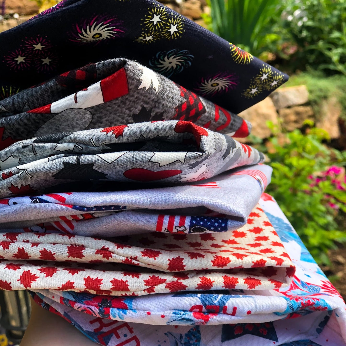 Red, White & Bloom | Pixie
