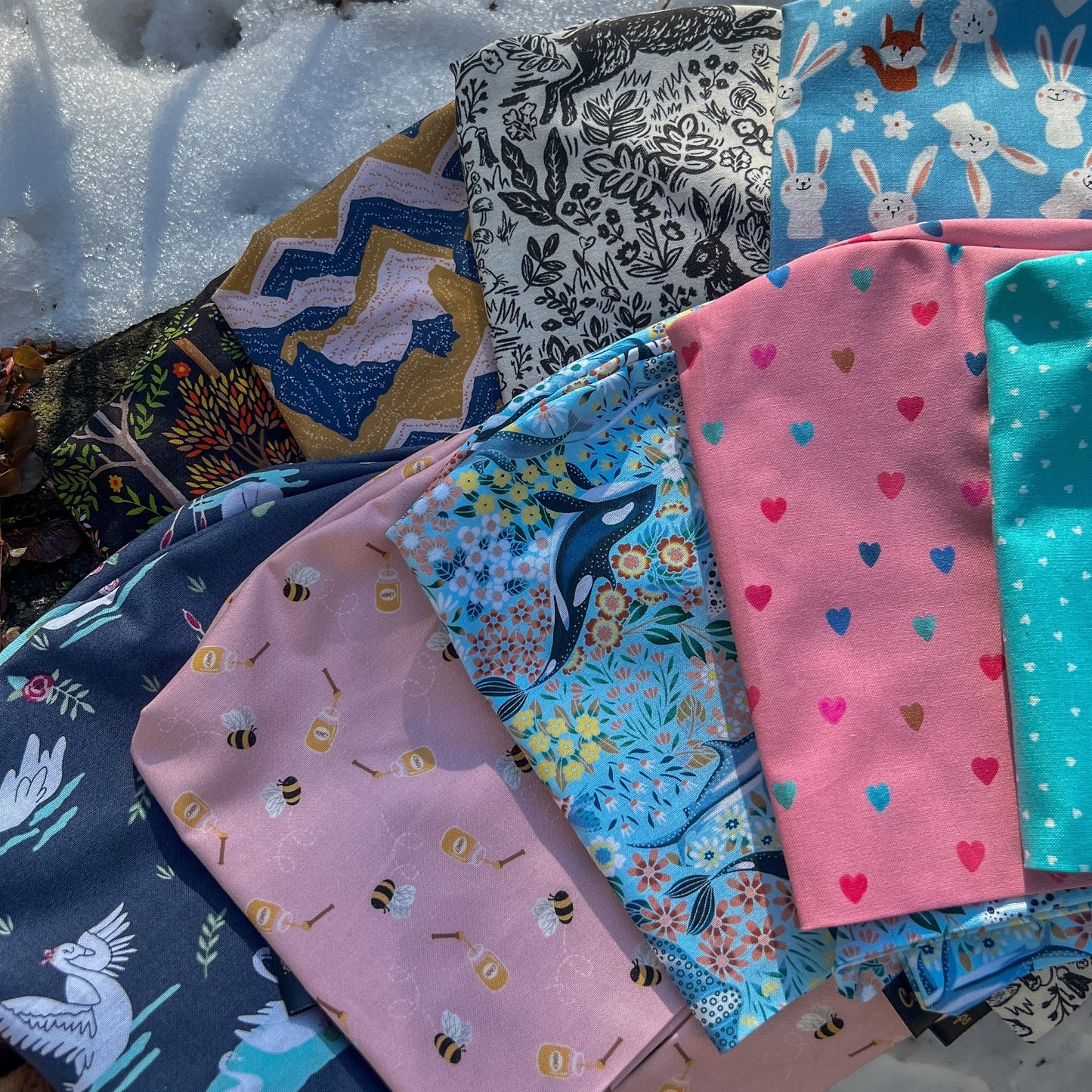 Watercolour Hearts on Pink | Pixie