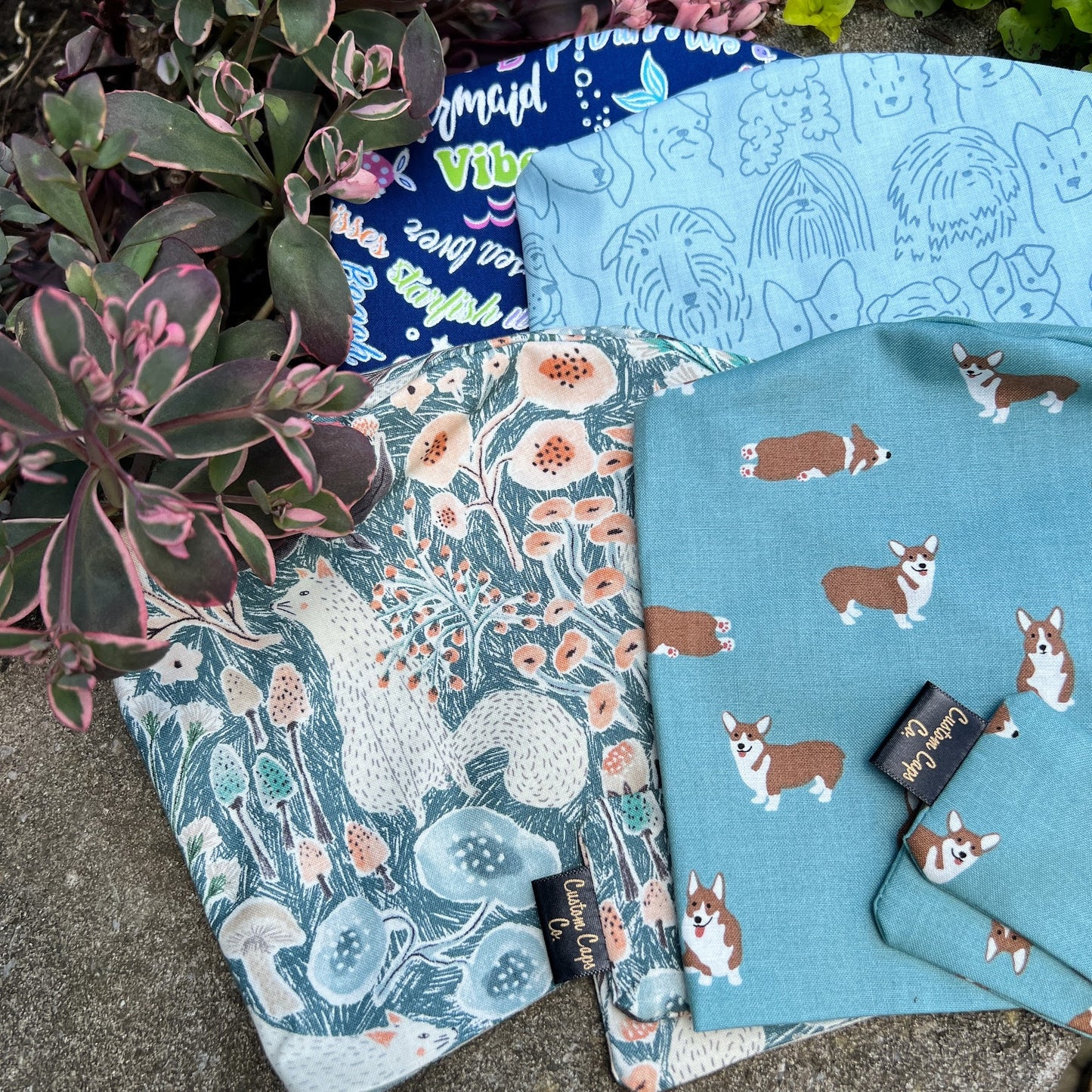 Folk Foxes on Blue | Pixie