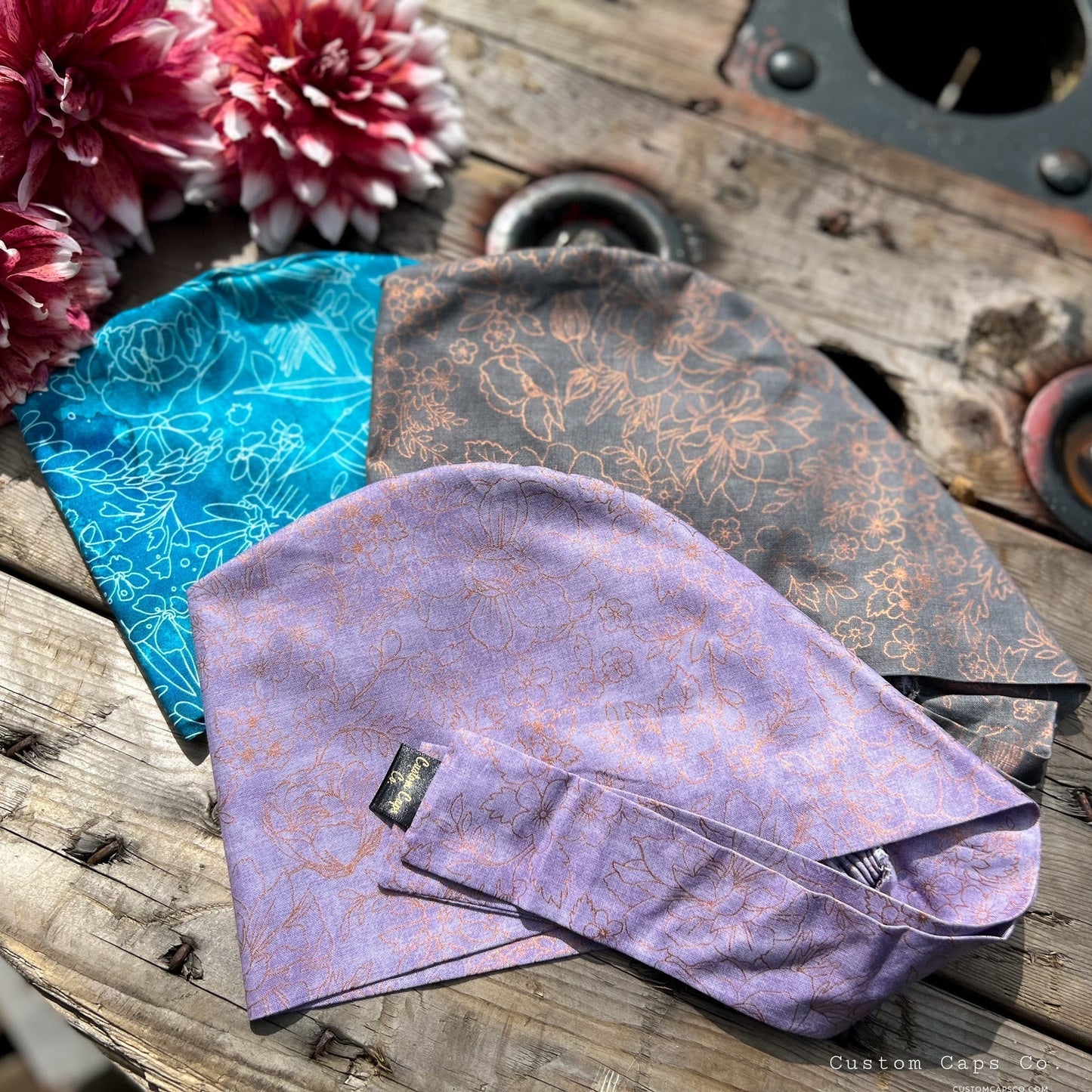 Floral Outlines on Charcoal | Metallic Copper | Pixie